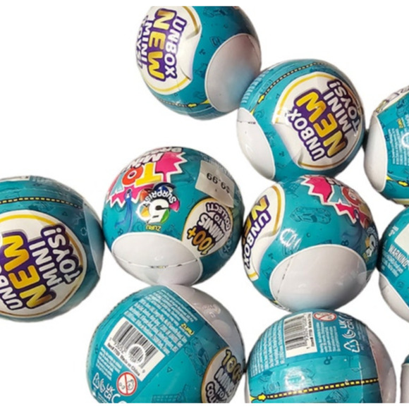 Zuru LOL Surprise Blind Suprise-toy Mini Brands Includes 5 Items - NWT - Picture 3 of 5